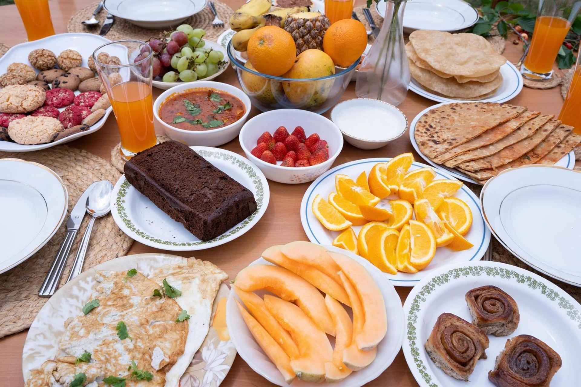 Stayvista At Pinewood Villa - Pet Friendly Villa With Lawn & Pool Table Srīnagar Екстериор снимка